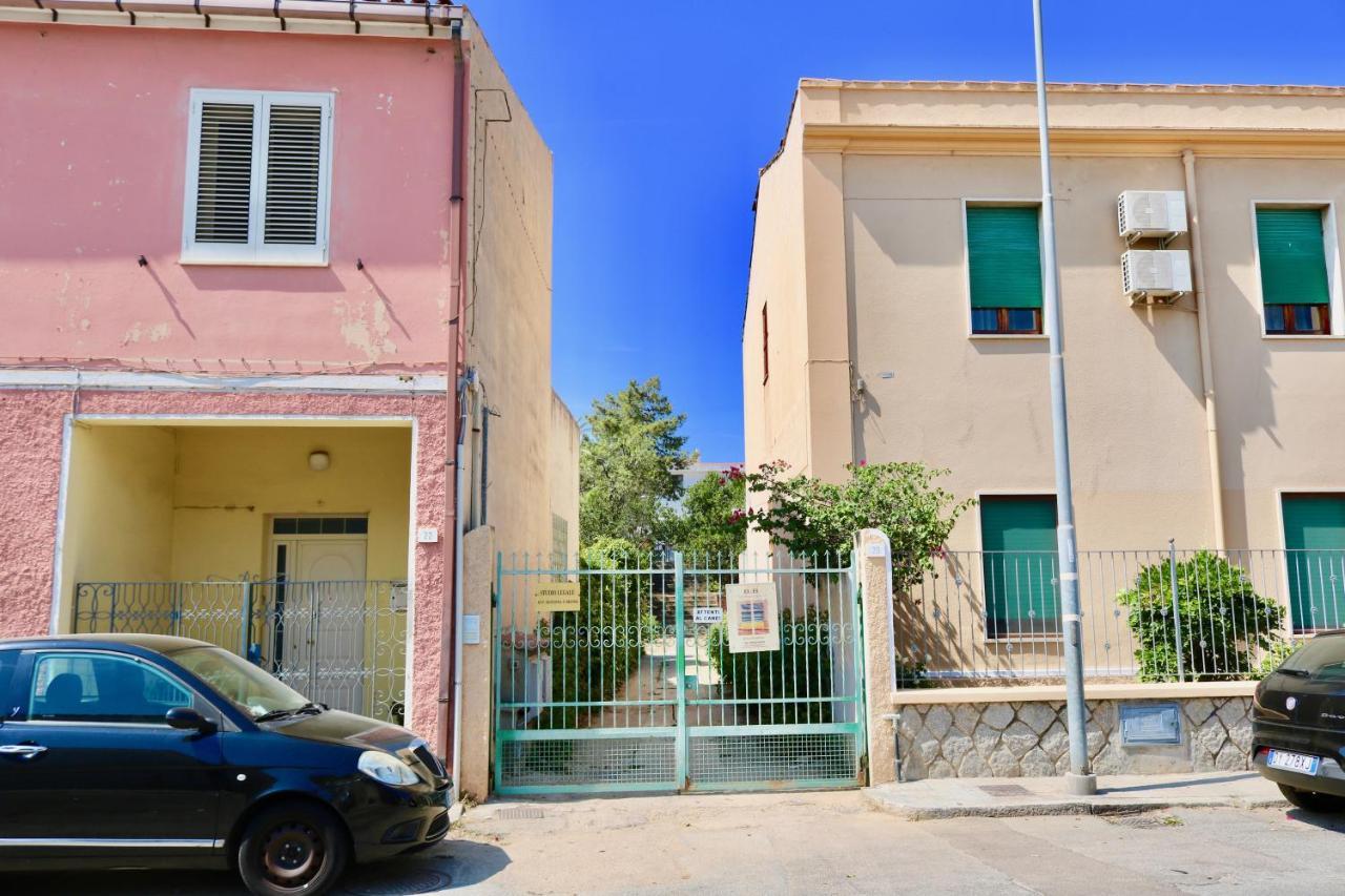 Il Profumo Di Ginestre Acomodação com café da manhã Olbia Exterior foto